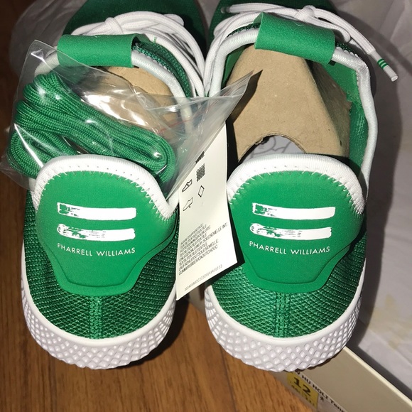 New Men’s Adidas Pharrell Tennis HU Holi Shoes - Picture 2 of 5
